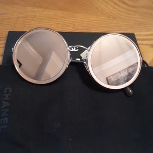 Authentic Chanel Sunglasses 4226. C.117/4z 140 3N